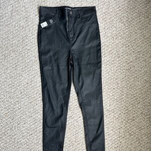 Fashion Nova Black Leather Pant Size large.
